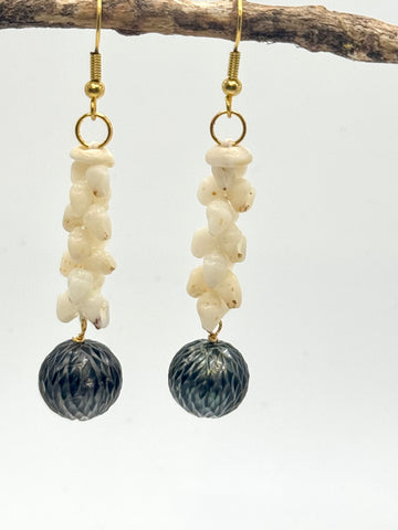 DELUXE NIIHAU + CARVED TAHITIAN PEARL