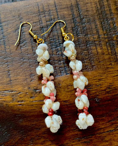 NIIHAU SINGLE CROWNFLOWER EARRINGS