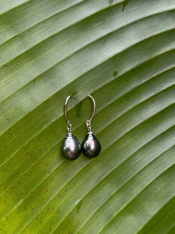 TAHITIAN PEARL DANGLES (9-10mm)