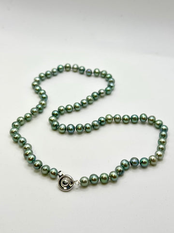 18 INCH LIGHT BLUE PEARL NECKLACE