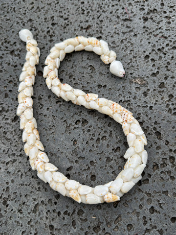 NIIHAU ALILE’A LEI (28 INCH)