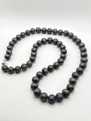 CARVED EDISON BLACK PEARL NECKLACE 27”