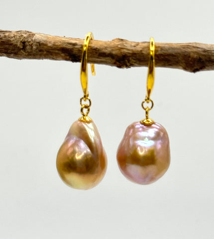 PEACH BAROQUE PEARL RAINBOW DANGLES