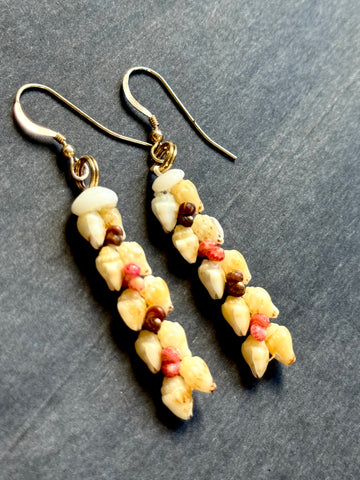 HELECONIA STYLE KAHELELANI NIIHAU SHELL EARRING (2.0”)