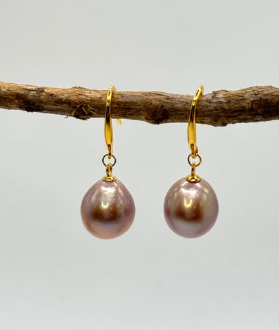 LAVENDER PEARL RAINBOW DANGLES