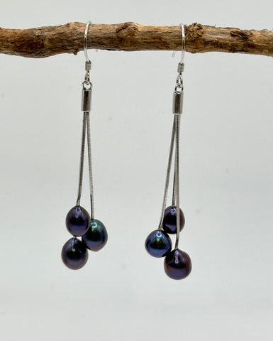TRIPLE BLACK PEARL DANGLES