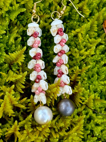 2.75” LONG NIIHAU HELECONIA EARRING WITH TAHITIAN PEARLS (#117)