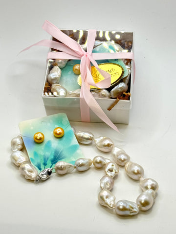 SALE! (10-15mm) Baroque White Pearl Necklace 17” Bundle