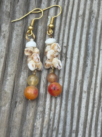 MM SALE! NIIHAU SHELL EARRING
