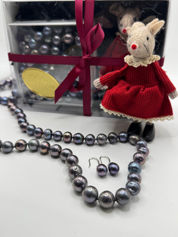 FANCY MOUSE HOLIDAY PEARL GIFT SET (33”)